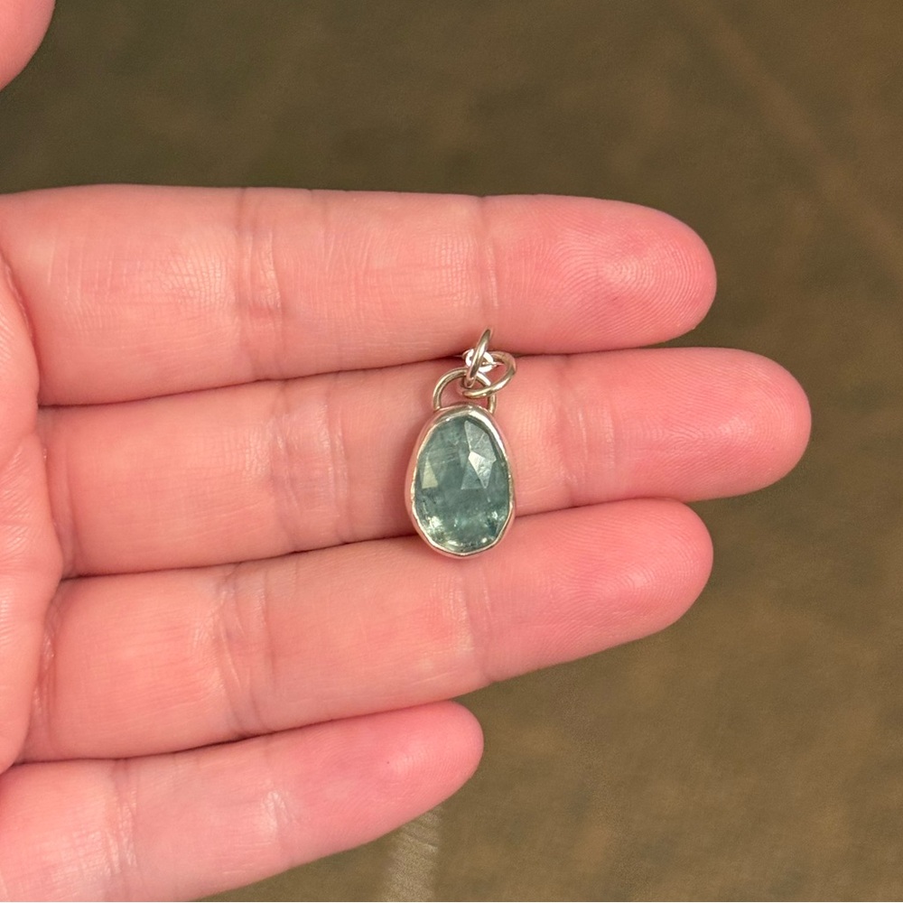 Sterling Silver Green kyanite Teardrop Pendant